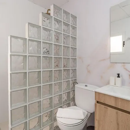 Tuguest Carcel Baja Apartment